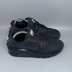 Nike Air‎ Max 90 Triple Black Running Shoes AJ1285-019 Men’s Sz 8 Women's Sz 9.5
